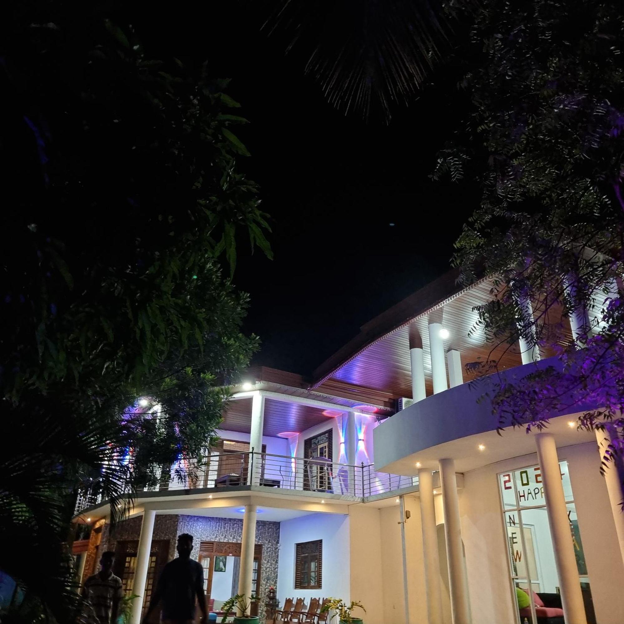 White Win Villa Elewela Exterior foto